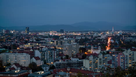 Skyline-Von-Ljubljana:-Herbstdämmerung-In-Slowenien